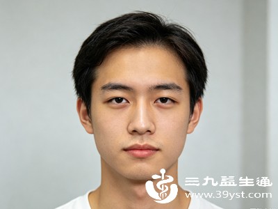 年轻人高发际线自救指南 内补气血+正确护发 告别后移