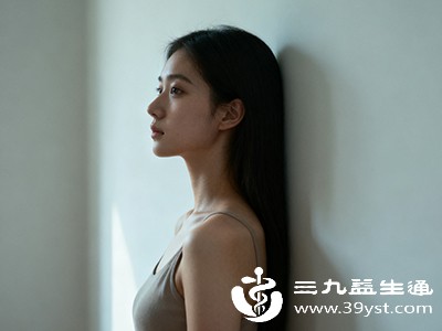 靠墙站立收背