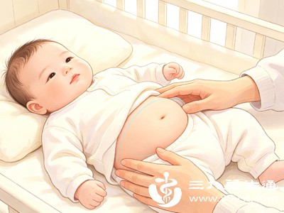 如果宝宝放屁带有浓烈腐臭味、恶臭味，同时大便伴有大量奶瓣、泡沫、酸臭刺鼻，大概率是积食、消化不良，多由喂养过量、奶粉过浓导致