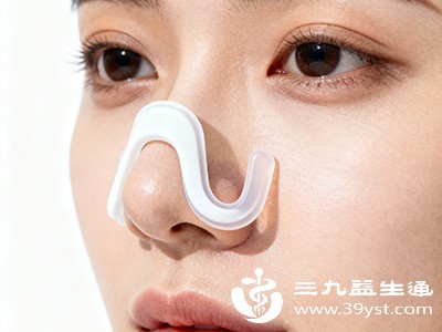 网络上流传的“夹鼻器缩小鼻头”“按摩鼻头致变小”等方法缺乏科学依据 网络上流传的“夹鼻器缩小鼻头”“按摩鼻头致变小”等方法缺乏科学依据