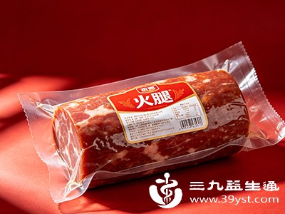 肉类,尤其是红肉和加工肉制品,富含蛋白质和脂肪,消化所需时间较长 肉类,尤其是红肉和加工肉制品,富含蛋白质和脂肪,消化所需时间较长
