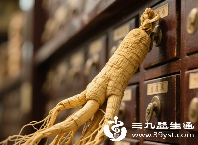 人参性微温,味甘、微苦,归心、肺、脾、肾经 人参性微温,味甘、微苦,归心、肺、脾、肾经