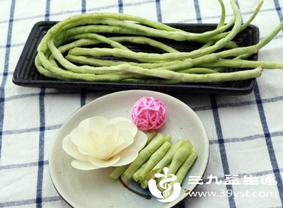 哺乳期妈妈能吃豆角吗 答案在这里 附科学食用指南与追奶技巧