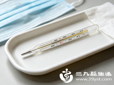 测量前30分钟内避免进食、饮水、运动、洗澡,避免在腋下放置冷热敷物品,保证腋下干燥,若有汗液需用毛巾擦干 测量前30分钟内避免进食、饮水、运动、洗澡,避免在腋下放置冷热敷物品,保证腋下干燥,若有汗液需用毛巾擦干