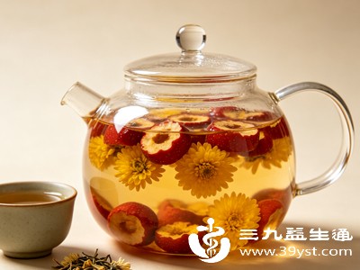 山楂菊花茶的5大养生功效 消食护肝明目去暗沉超适合上班族