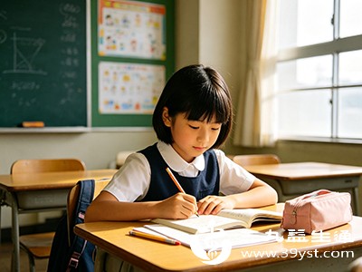 女孩发育早或晚？医生揭秘“黄金干预期”