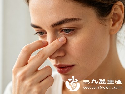 很多人眼头长期隐隐发痒，无红肿、无明显过敏反应，大概率是干眼症导致