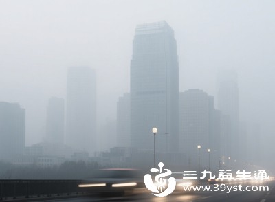 白天咳得难受，晚上却能安稳睡 这种咳嗽的原因和应对办法来了
