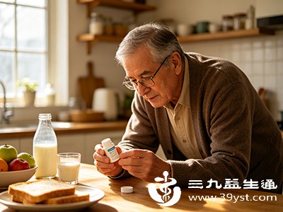 对于有特定需求或不适合佩戴眼镜的人群，可考虑手术矫正