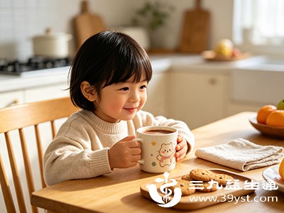 虽然一杯咖啡对成年人来说很安全,但对孩子来说可能产生更明显的影响 虽然一杯咖啡对成年人来说很安全,但对孩子来说可能产生更明显的影响