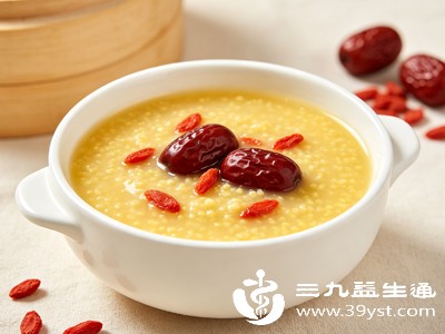 小米红枣枸杞粥长期食用这款粥,能有效缓解长期伏案、用眼过度带来的干涩酸胀,改善视力疲劳,养护双眼健康 小米红枣枸杞粥长期食用这款粥,能有效缓解长期伏案、用眼过度带来的干涩酸胀,改善视力疲劳,养护双眼健康