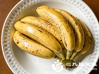 香蕉长斑≠坏了！这几种黑斑要分清，别浪费好香蕉