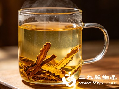 过敏体质者可能对黄连中的某些成分过敏,出现皮疹、瘙痒等过敏反应,严重者甚至可能出现呼吸困难等危及生命的症状 过敏体质者可能对黄连中的某些成分过敏,出现皮疹、瘙痒等过敏反应,严重者甚至可能出现呼吸困难等危及生命的症状
