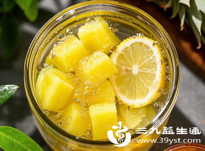 建议按照“1000毫升水加10~20克食盐”的比例调配盐水,浓度约为1%~2% 建议按照“1000毫升水加10~20克食盐”的比例调配盐水,浓度约为1%~2%