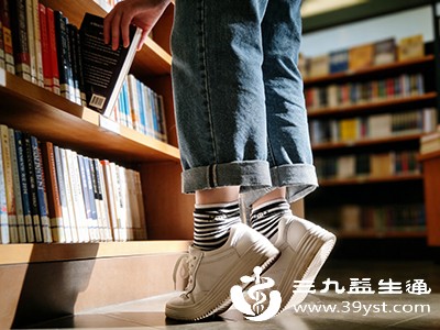 踮脚尖 踮脚尖