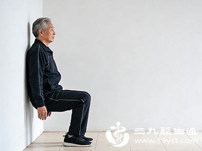 靠墙静蹲