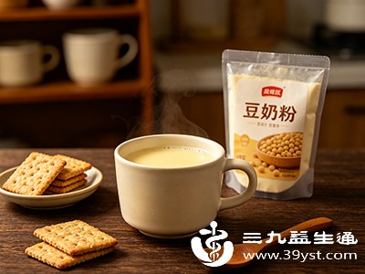 市面上豆奶粉种类繁多，购买时应注意查看配料表