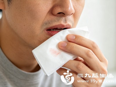 放松面部肌肉，缓慢将嘴唇向内收缩，使嘴唇紧贴牙齿，保持5秒后放松，重复10-15次为一组，每天进行2-3组