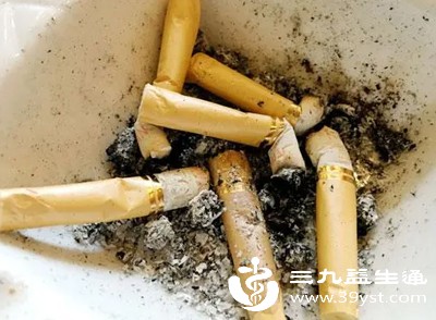 吸烟、酗酒则损伤卵巢细胞,加速卵泡消耗 吸烟、酗酒则损伤卵巢细胞,加速卵泡消耗