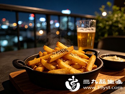 若饮食油腻、熬夜频繁,仅靠茶饮无法实现“排毒养颜” 若饮食油腻、熬夜频繁,仅靠茶饮无法实现“排毒养颜”