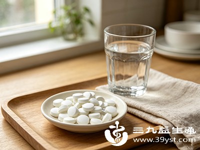 虽然锌对男性健康有益,但并非所有男性都需要额外补充锌片 虽然锌对男性健康有益,但并非所有男性都需要额外补充锌片