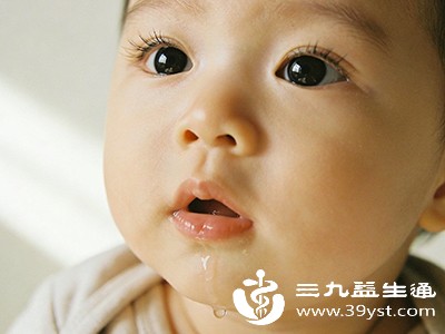 新手爸妈必看！宝宝上嘴唇翘的4个就医信号，别错过最佳干预期
