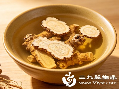 三七根中含有的活性成分,在泡水饮用后,有助于改善体内血液循环状态 三七根中含有的活性成分,在泡水饮用后,有助于改善体内血液循环状态