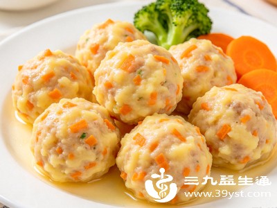 胡萝卜土豆鸡肉丸(锻炼咀嚼,可当加餐) 胡萝卜土豆鸡肉丸(锻炼咀嚼,可当加餐)