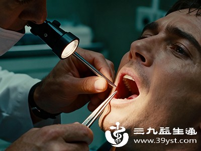 小鱼刺卡喉咙能自己好吗？分情况分析+实用处理指南，收藏备用