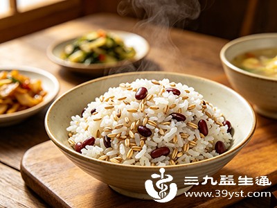 优先选糙米、燕麦、鹰嘴豆,饱腹感强 优先选糙米、燕麦、鹰嘴豆,饱腹感强