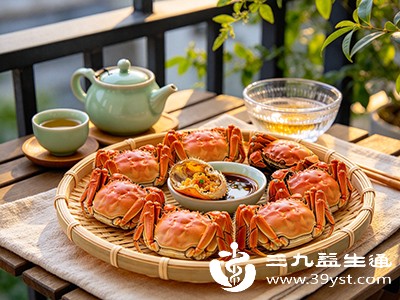 螃蟹可能携带寄生虫和细菌,必须高温彻底蒸熟 螃蟹可能携带寄生虫和细菌,必须高温彻底蒸熟