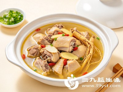 当归炖鸡中的蛋白质和脂肪需要较长时间才能消化,睡前食用可能会影响睡眠质量,还可能导致热量堆积,增加体重 当归炖鸡中的蛋白质和脂肪需要较长时间才能消化,睡前食用可能会影响睡眠质量,还可能导致热量堆积,增加体重