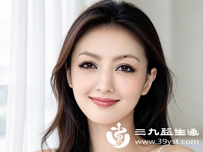 短期内（如几个月到一年内）痣的直径明显增大，尤其是超过6毫米时，需警惕恶变可能