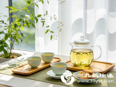 饮用隔夜茶可能引起肠胃不适,孕妇应饮用新鲜冲泡的茶水 饮用隔夜茶可能引起肠胃不适,孕妇应饮用新鲜冲泡的茶水