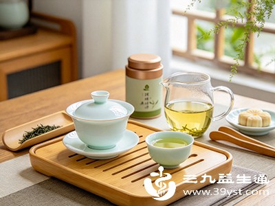 水温过高会破坏部分活性成分,也会让茶汤更苦涩 水温过高会破坏部分活性成分,也会让茶汤更苦涩
