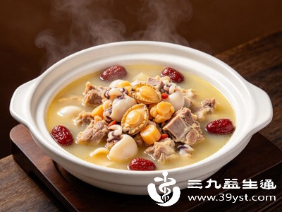 墨鱼骨钙质丰富,老人、小孩喝汤,可辅助补钙、强健筋骨,性价比极高 墨鱼骨钙质丰富,老人、小孩喝汤,可辅助补钙、强健筋骨,性价比极高