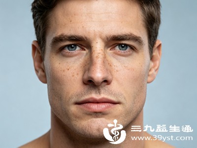 若需要通过医美方式改善，如激光祛斑、光子嫩肤等，务必选择正规的医疗机构和有资质的医生操作