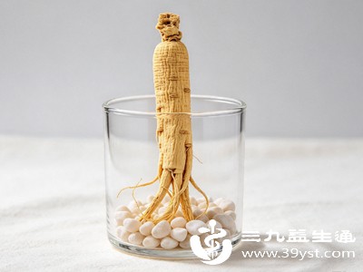 白参温和滋补,不会给身体带来过重负担,适合中老年人作为日常养生食材,帮助延缓机能衰退,增强体质 白参温和滋补,不会给身体带来过重负担,适合中老年人作为日常养生食材,帮助延缓机能衰退,增强体质