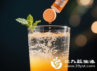 肾是维C代谢和排泄的主要器官,肾功能不好的人乱补,反而加重负担 肾是维C代谢和排泄的主要器官,肾功能不好的人乱补,反而加重负担