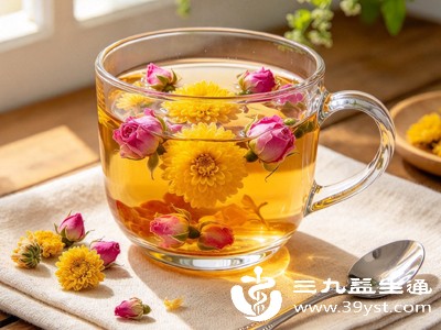 肝气郁结失眠烦躁 1杯菊花玫瑰花茶安抚情绪+滋润皮肤
