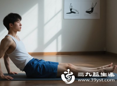 选择能放松腹部肌肉的姿势,可有效缓解疼痛 选择能放松腹部肌肉的姿势,可有效缓解疼痛