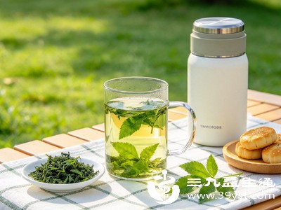 绞股蓝日常保健可用干品3—5克,用90℃以上热水冲泡,闷泡3—8分钟后饮用,可反复冲泡至味淡 绞股蓝日常保健可用干品3—5克,用90℃以上热水冲泡,闷泡3—8分钟后饮用,可反复冲泡至味淡