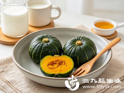 贝贝南瓜的β-胡萝卜素含量明显高于普通南瓜，在常见主食里更是不多见