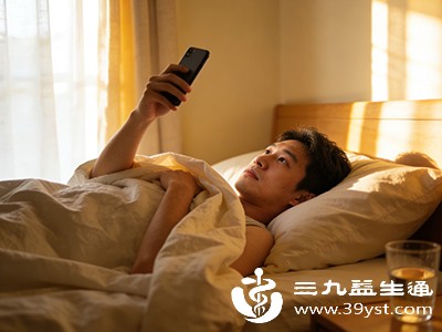 尽量不在床上刷手机、追剧