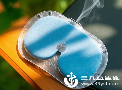 以下情况不建议自行长期使用眼罩,尤其是蒸汽眼罩、加压式眼罩 以下情况不建议自行长期使用眼罩,尤其是蒸汽眼罩、加压式眼罩