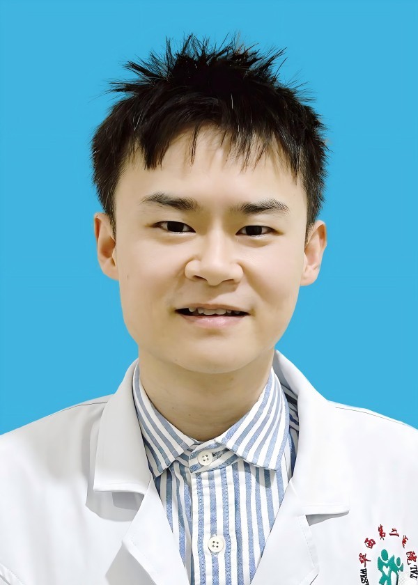 李偉然