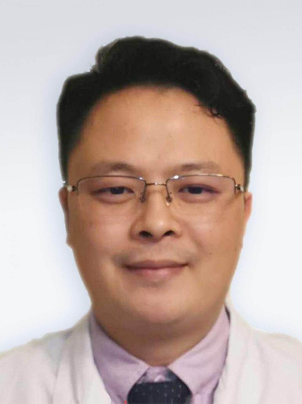 張鷹