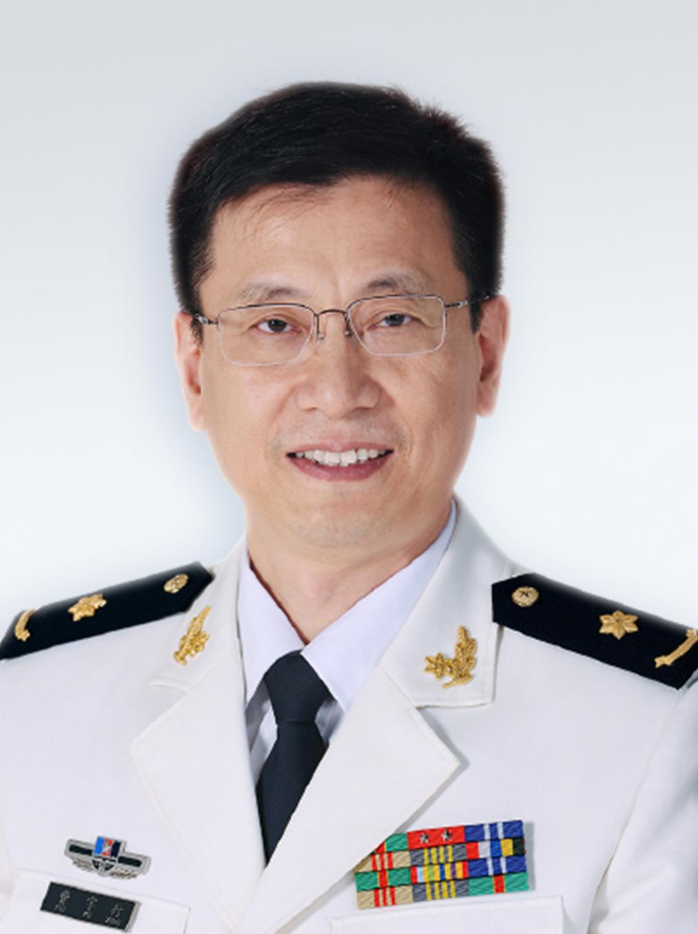 費宇行