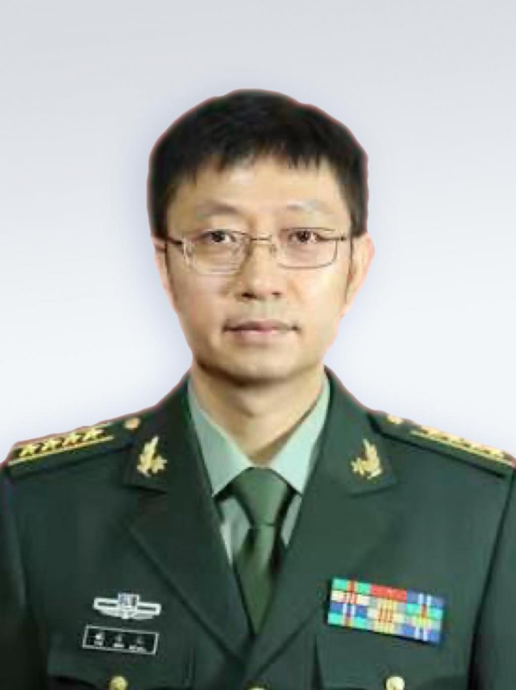 福軍亮