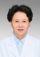 唐均英